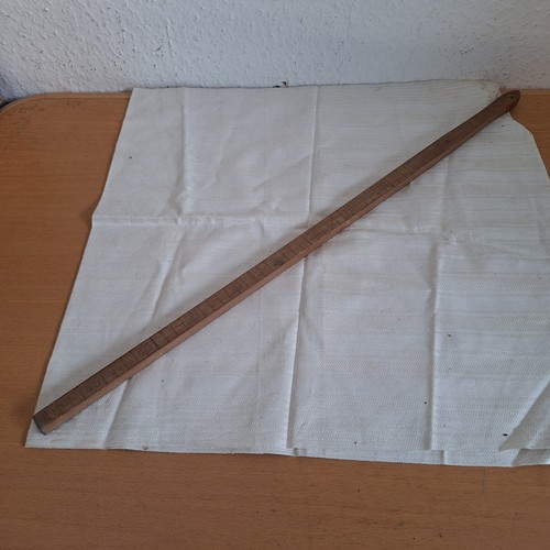 Antike schneiderelle aus - antike,