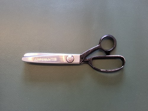 Schwere vintage zackenschere - schwere,