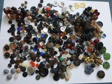 Konvolut alter Knöpfe über