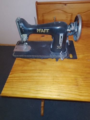 Nähmaschine deko pfaff30 - nÄhmaschine,