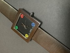 ART DESIGN ARMBANDUHR